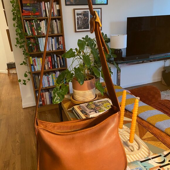 RARE: Vintage Coach Taft Bag 9980 in British Tan - Picture 4 of 8